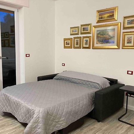 Garda Art&Lake Peschiera del Garda Dış mekan fotoğraf